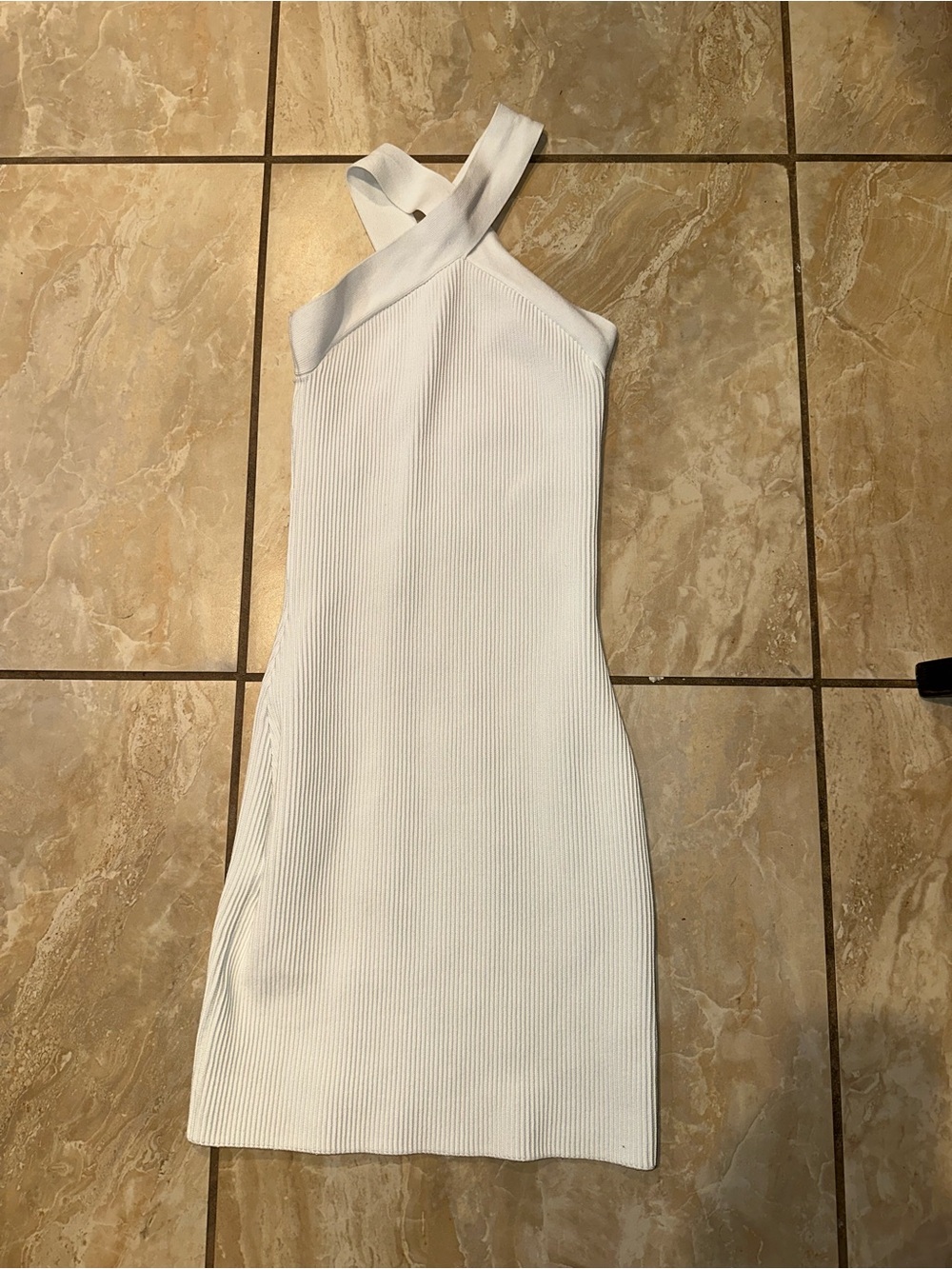 White Aritzia Babaton Sculpt Knit Criss Cross Dress Size XS